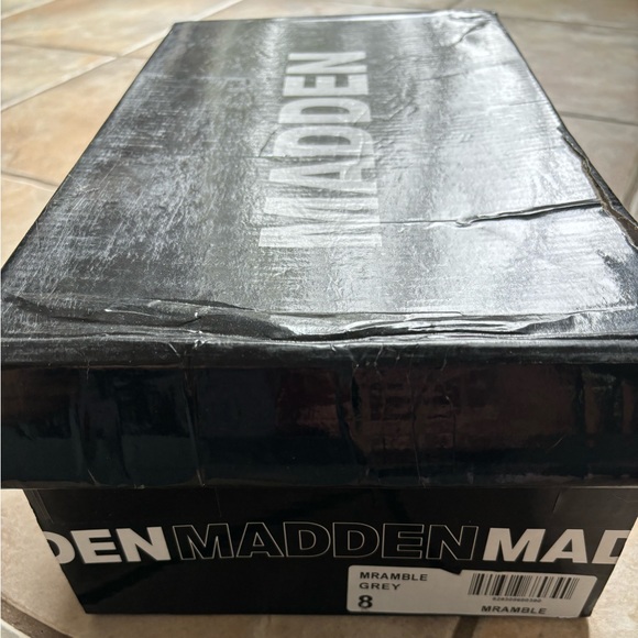 Men's casual Steve Madden shoe - Picture 6 of 8